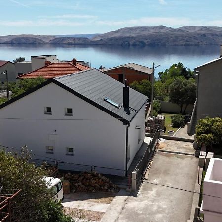 Apartman Stefan Lägenhet Karlobag Exteriör bild